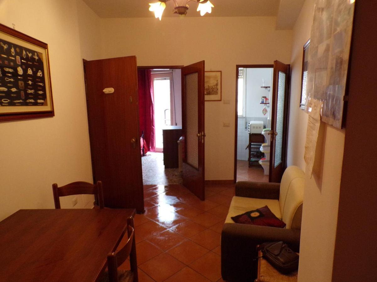 Appartamento Giardini-Naxos Via Umberto 25 Esterno foto